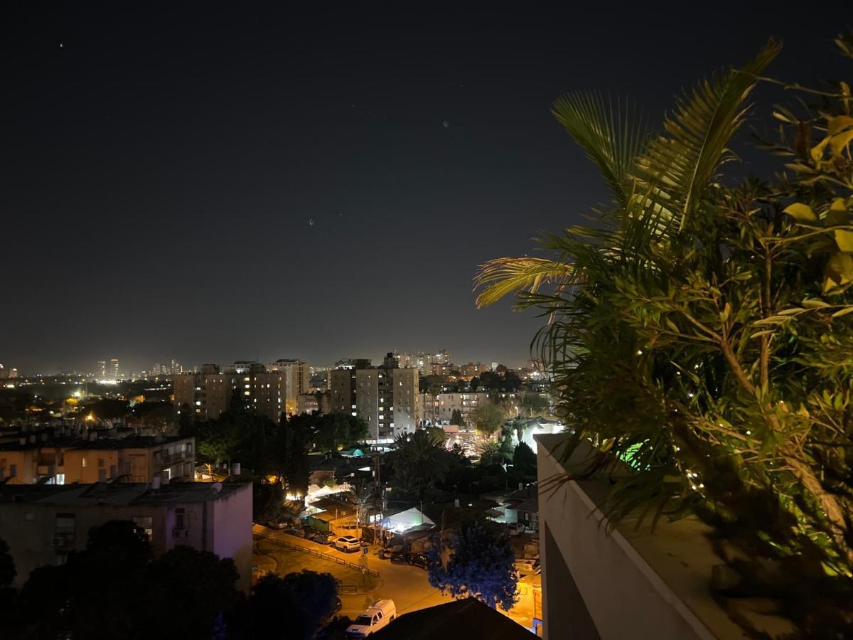 Suite And Room In A Breathtaking New Designed Penthouse In Se Tlv Tel Aviv Esterno foto