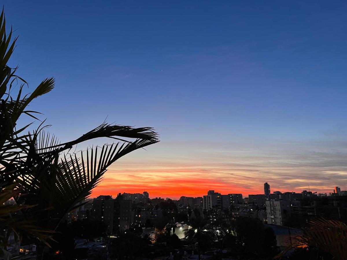 Suite And Room In A Breathtaking New Designed Penthouse In Se Tlv Tel Aviv Esterno foto