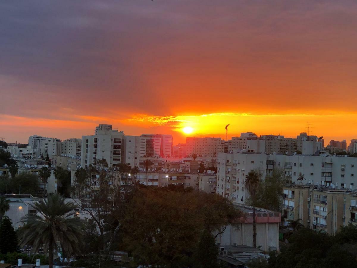 Suite And Room In A Breathtaking New Designed Penthouse In Se Tlv Tel Aviv Esterno foto